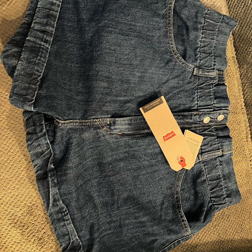 Levi size 12